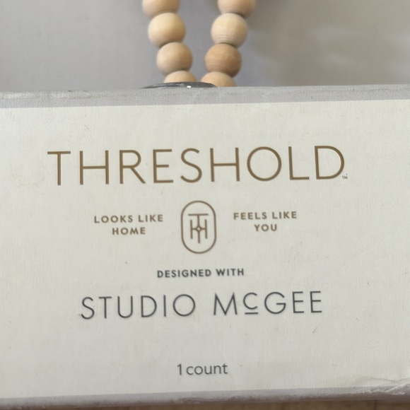 Threshold Studio McGee Wood Bead Star Christmas Tree Topper - Picture 5 of 7